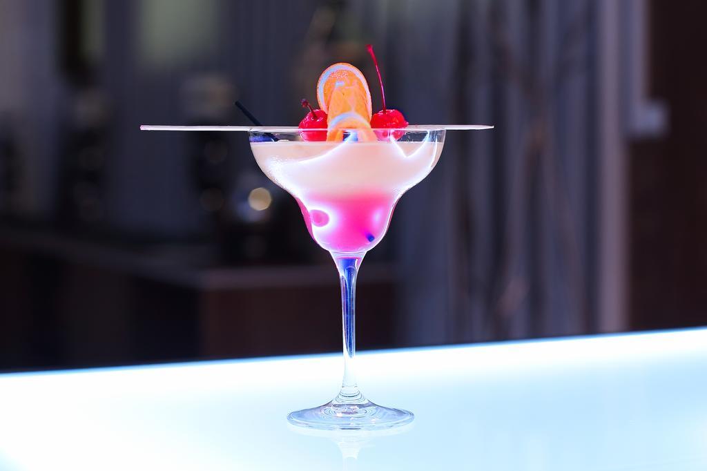 Hotel Porto ラドムスコ エクステリア 写真